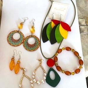 Necklace and earrings